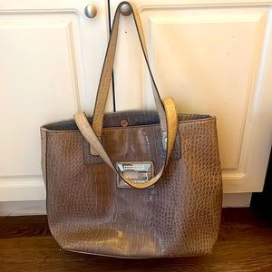 Guess Brand Tote Bag